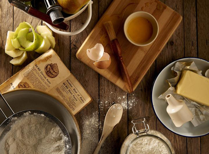 Baking w/ Chef Eboni – The Cooking Schools